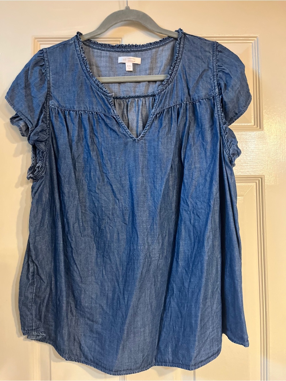 LC Lauren Conrad Denim-Look Peasant Top in Blue